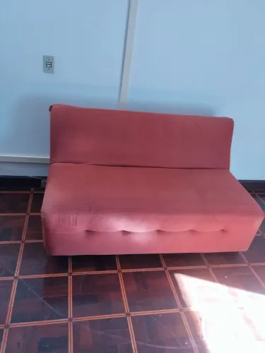 Sofá cama retrátil 