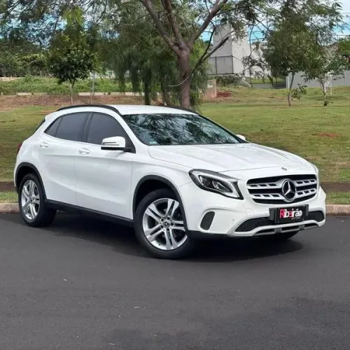 Mercedes-Benz GLA 200 Style 1.6 TB 16v/flex Aut. 2020