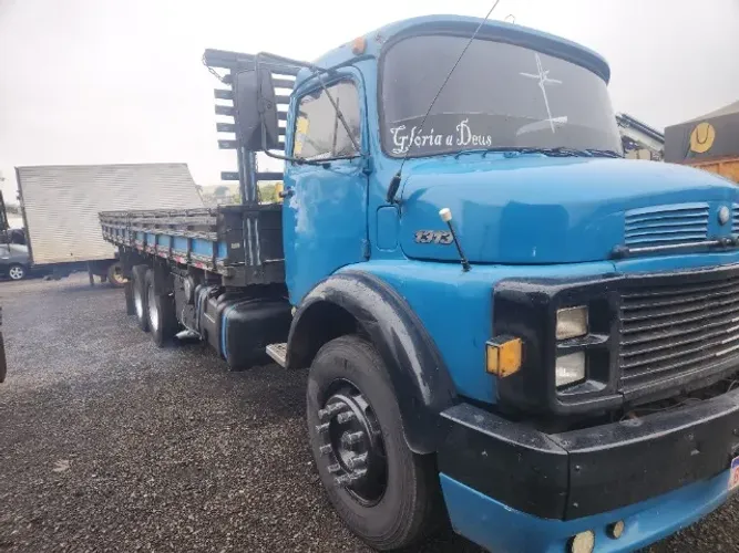 MB 1313 1979 CARROCERIA