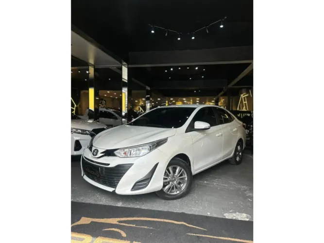 Toyota Yaris XL Plus Con. 1.5 Flex 16V 5P AUT 2021