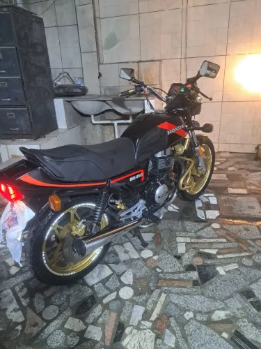 VENDO CB 450CC TODA RESTAURADA *