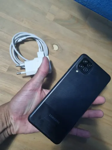 Samsung Galaxy A12