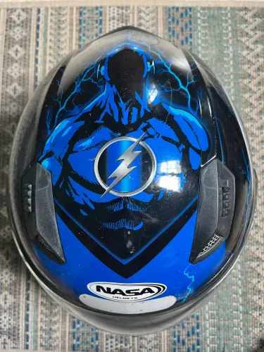 Capacete NASA