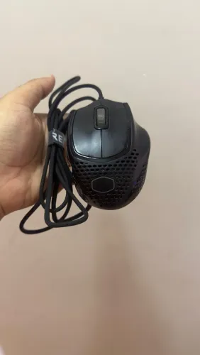 Mouse Gamer Cooler Master MM720 Preto Fosco 49g RGB