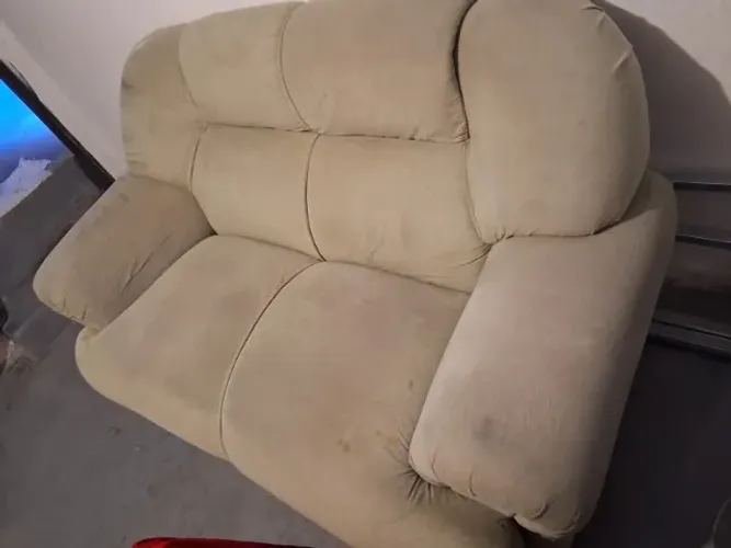 Sofá 2 lugares 