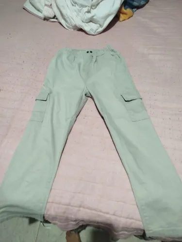Calça cargo bege