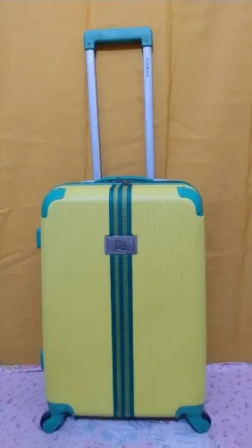Mala média 23 kilos