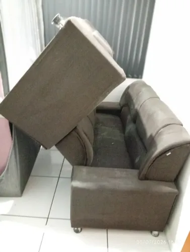 Sofá 3 e 2 lugares com capas