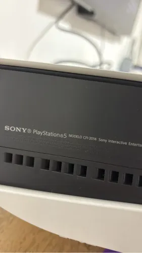 Sony Playstation 5 Slim Digital 6 Meses Uso Branco (Usado)