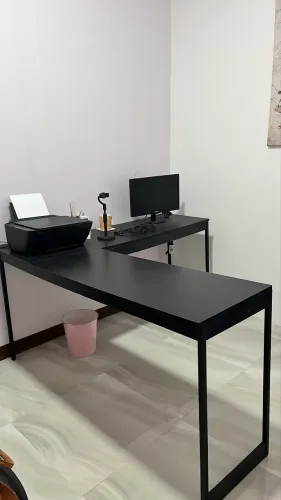 Vende-se mesa escritório