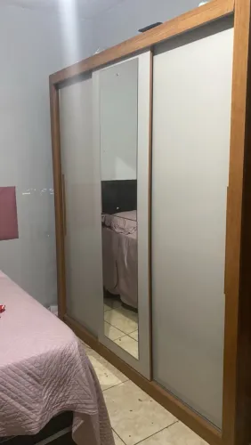 Guarda roupa casal