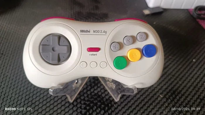 Controle 8bitdo m30