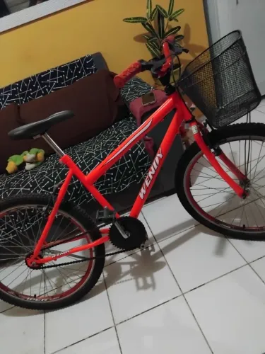 Bicicleta. WhatsApp: *93