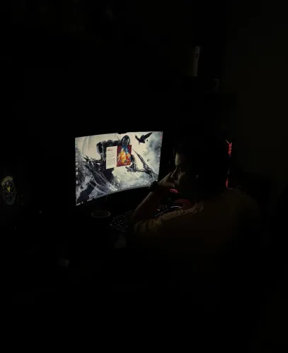 Monitor Gamer Curvo Odssey 27'