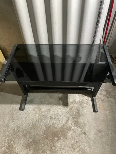 Mesa/Escrivaninha Vidro Fumê (Para Retoque) - 1,00m x 0,50m
