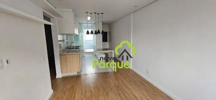 Apartamento com 2 dormitórios para alugar, 60 m² por R$ 3.295/mês - Cambuci - São Paulo/SP