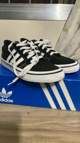 adidas seeley