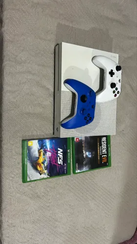 Xbox One S