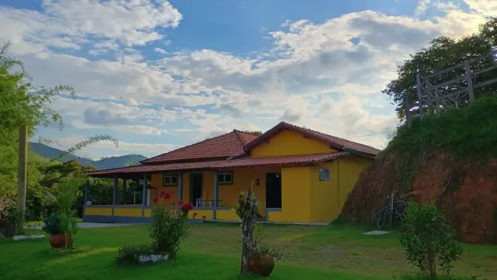 Chácara linda de 1.200m2 pronta para morar!! Delfim Moreira MG