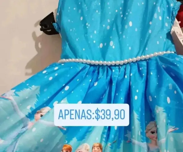 VENDO UM LOTE DE ROUPAS,E SAPATOS SOCIAL INFANTO JUVENIL.. ÓTIMO PREÇO PARA O ATACADO