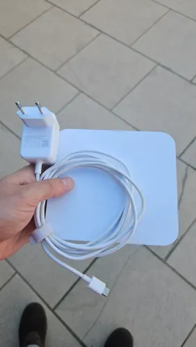 Ubiquiti Cloud Gateway Ultra (UCG-Ultra)