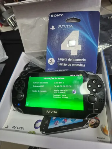 Ps Vita na caixa