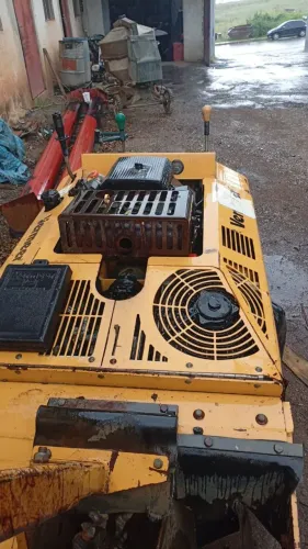 VALETADEIRA VERMEER RT200 