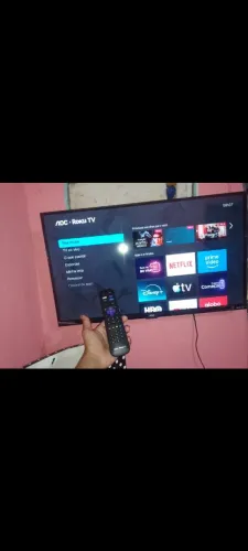 Tv 32 AOC Roku smart 