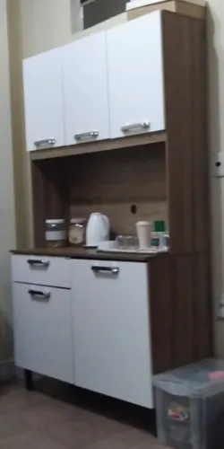 Amario de cozinha usado.