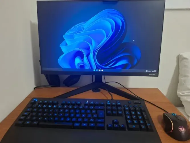 PC Gamer Completo - Ryzen 3 3100 + GTX 1650 SUPER + Monitor Samsung IPS 24"