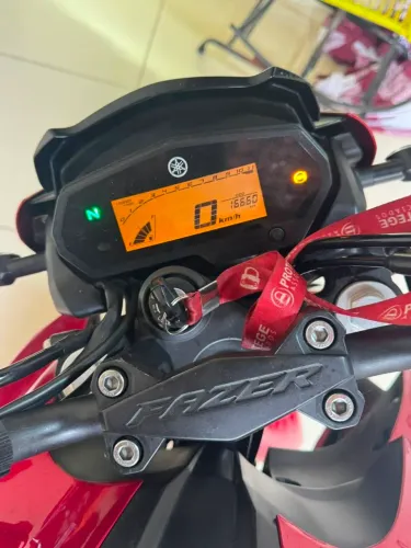 21.200 Vendo fzr novinha extremamente novaaaaa