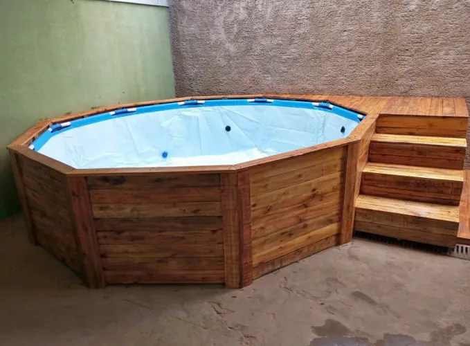 Piscina e deck completo