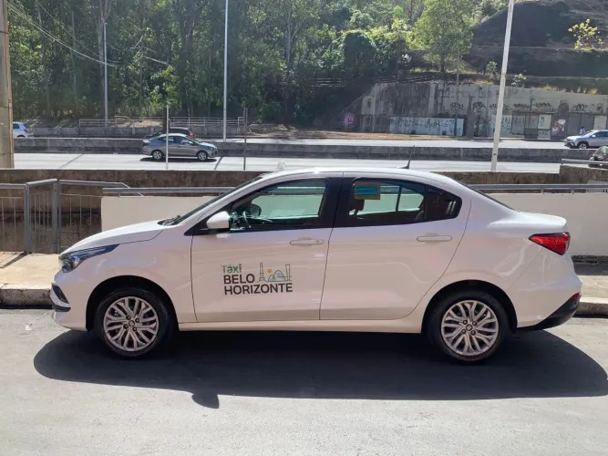 Fiat Cronos Drive 1.3 8V Flex 2021