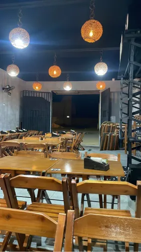 Conjunto de mesa dobrável 