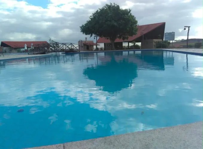 Terreno no Condomínio Lagos Country e Resort