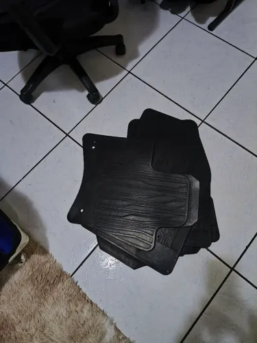 Tapete de Borracha para Fiat Toro