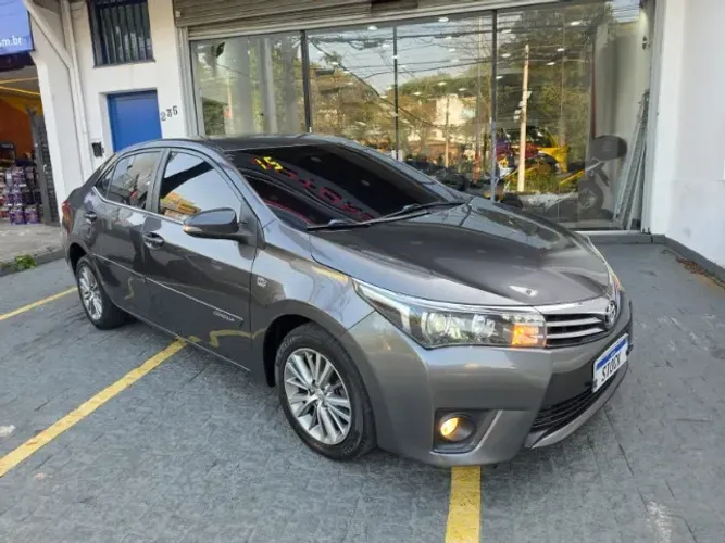Toyota Corolla Altis 2.0 Flex 16V Aut. 2015