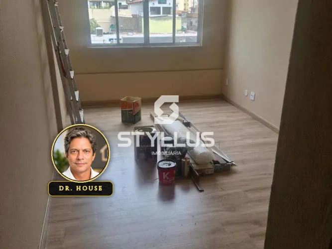 Apartamento Reformado com 2 Quartos e Vaga em Engenho Novo! M37S