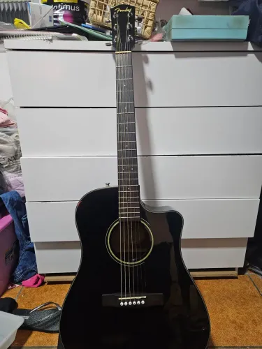 Violão fender DG60