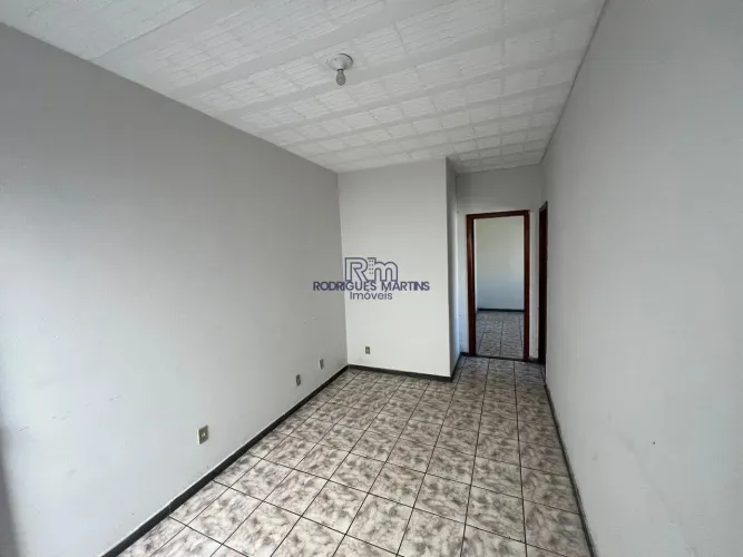 ALUGUEL BARRACÃO COM GARAGEM CAIÇARA
