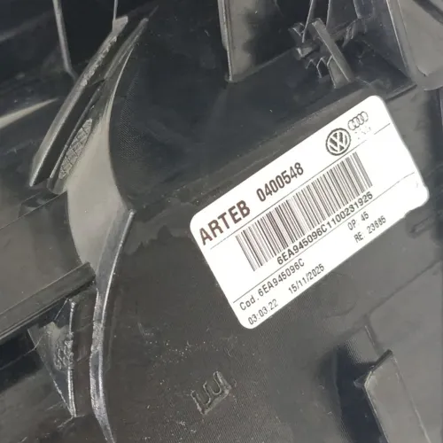 Lanterna Traseira Direita Vw Polo Sense 2026 2025 2024 2023 Direito/passageiro Vermelho