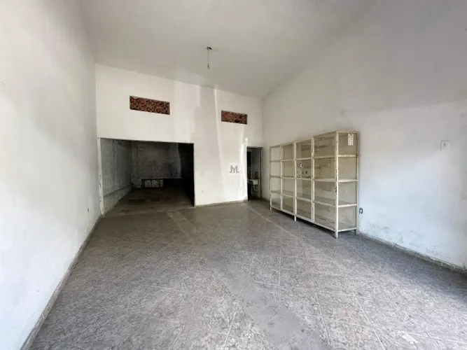 Loja para alugar no bairro Alpes!