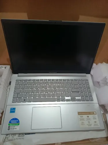 Asus vivobook Go 14/15, Intel core i3! 