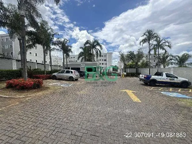 Apartamento com 2 dormitórios à venda, 48 m² por R$ 123.996,39 - Parque União - Bauru/SP