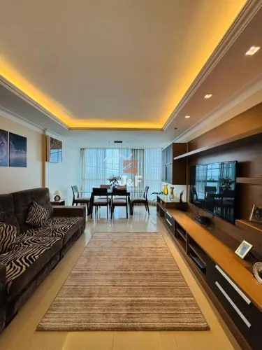 Apartamento com 3 dormitórios à venda, 120 m² por R$ 1.300.000 - Praia Campista - Macaé/RJ