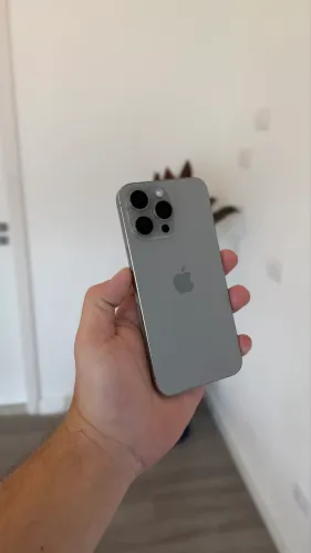 iPhone 15 pro max 256gb