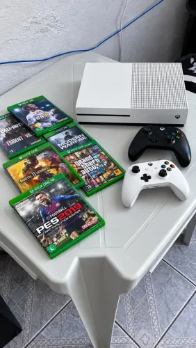 Xbox one s 1TB completo