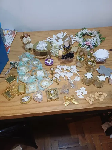 Decoração e itens para primeira comunhão