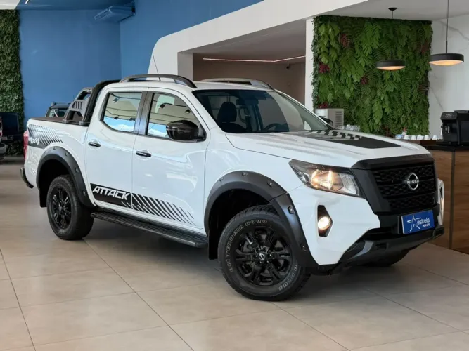 Nissan Frontier Attac.cd 4X4 2.3 Bi-TB Die. AUT 2025
