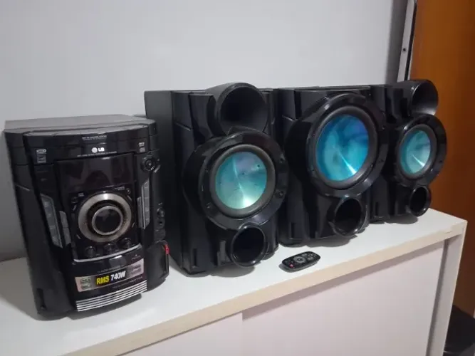 Mini System LG MCT704 X-Metal Bass